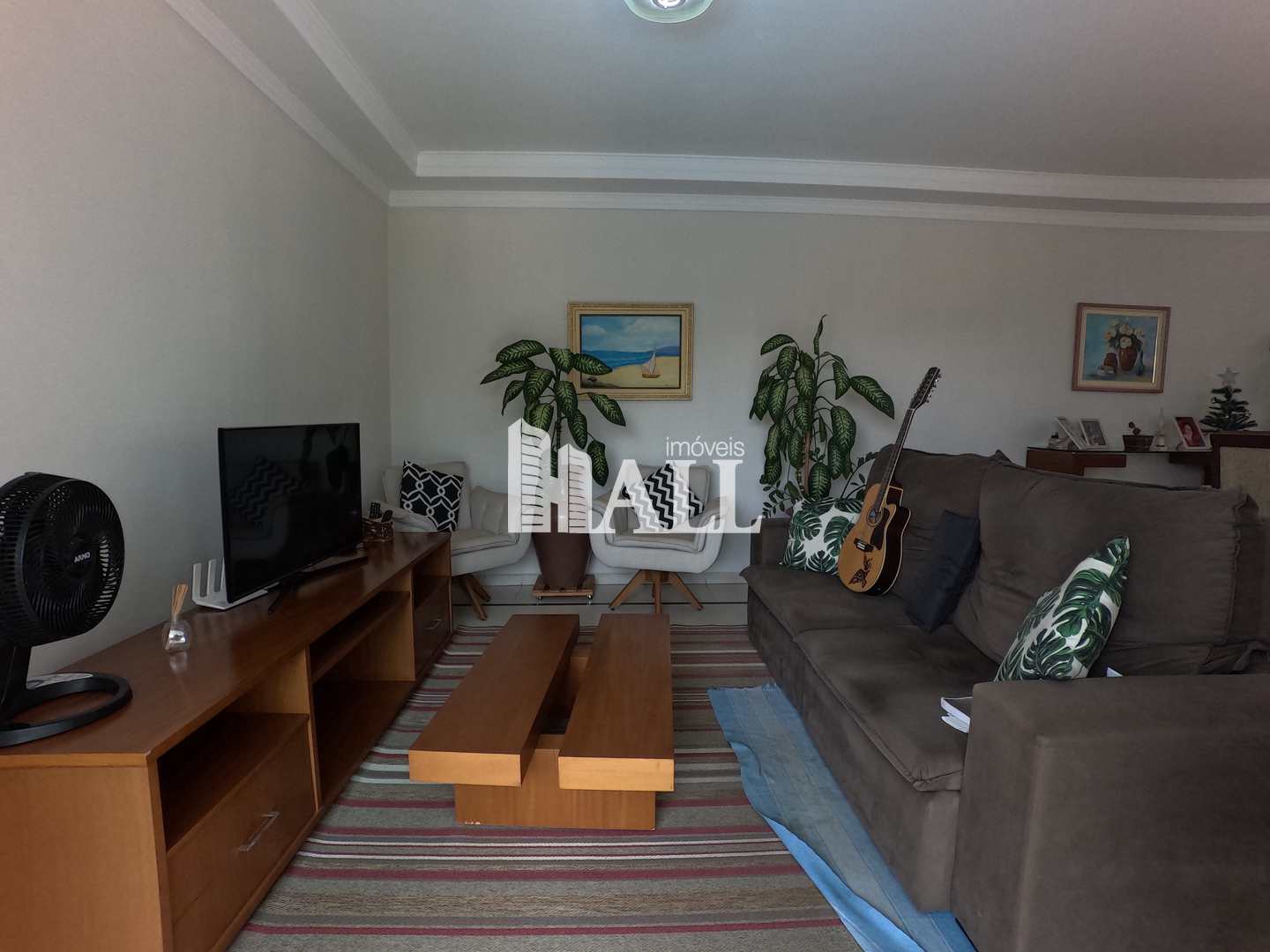 Casa à venda com 3 quartos, 360m² - Foto 7