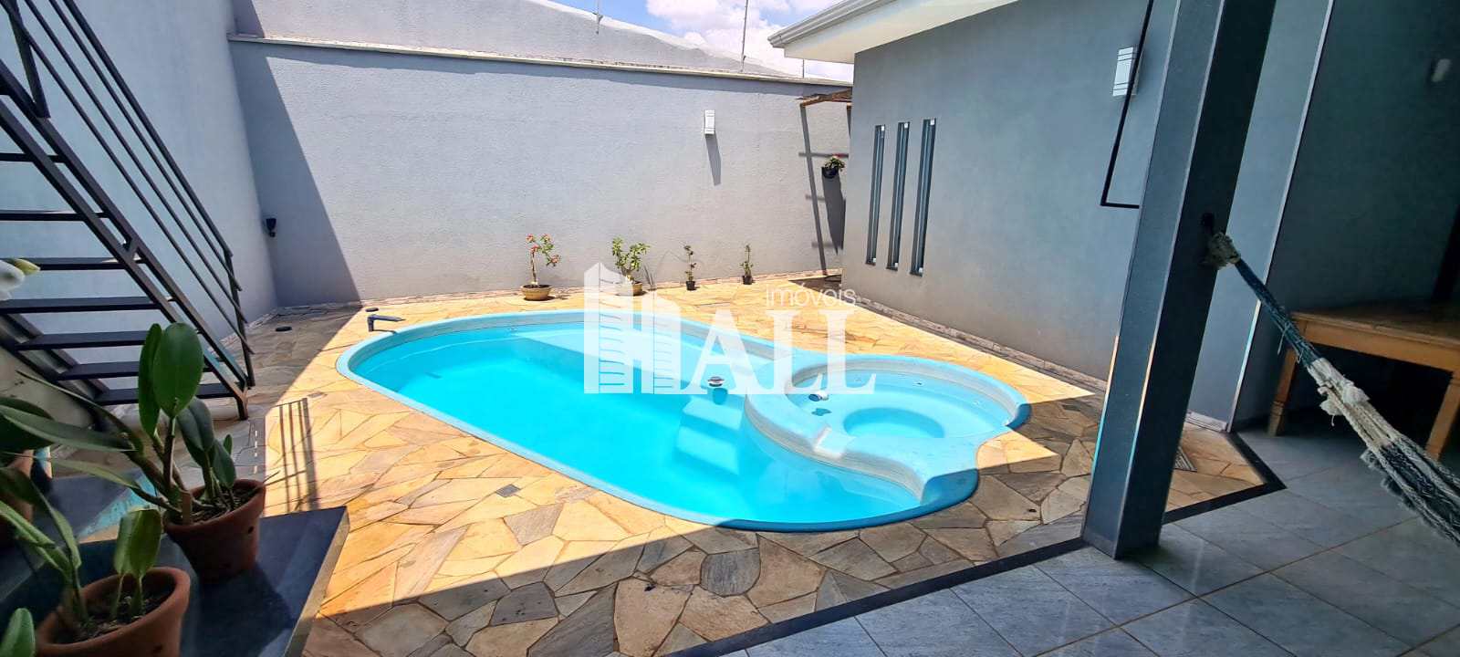 Casa à venda com 3 quartos, 230m² - Foto 9