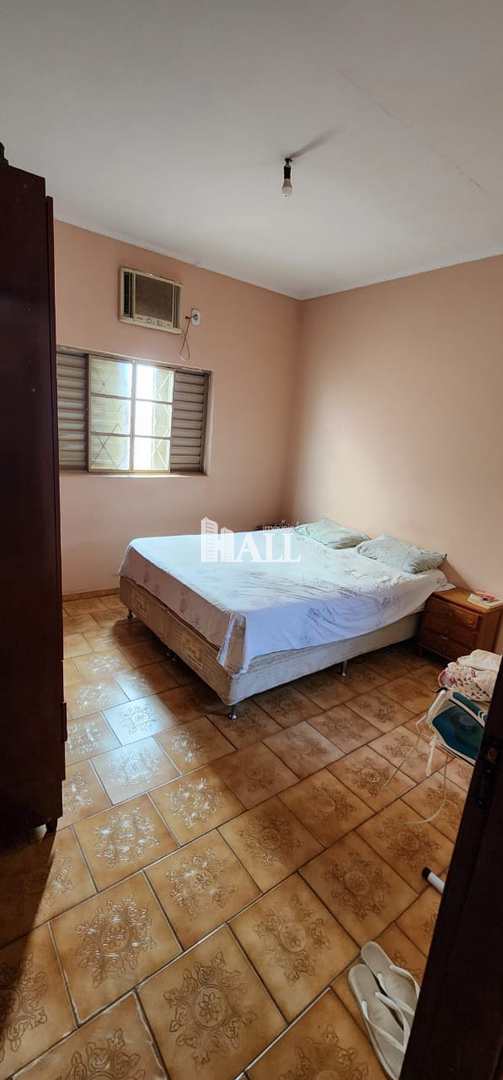 Casa à venda com 3 quartos, 130m² - Foto 4