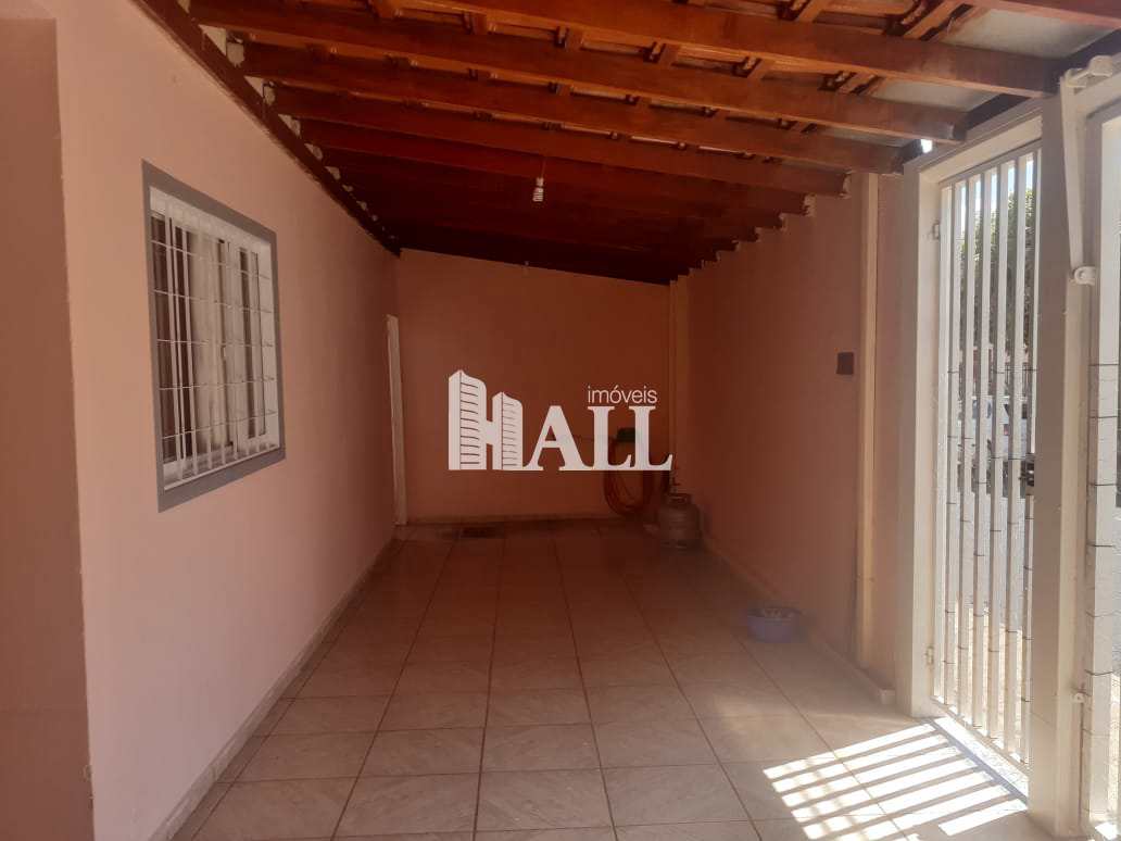 Casa à venda com 3 quartos, 90m² - Foto 2