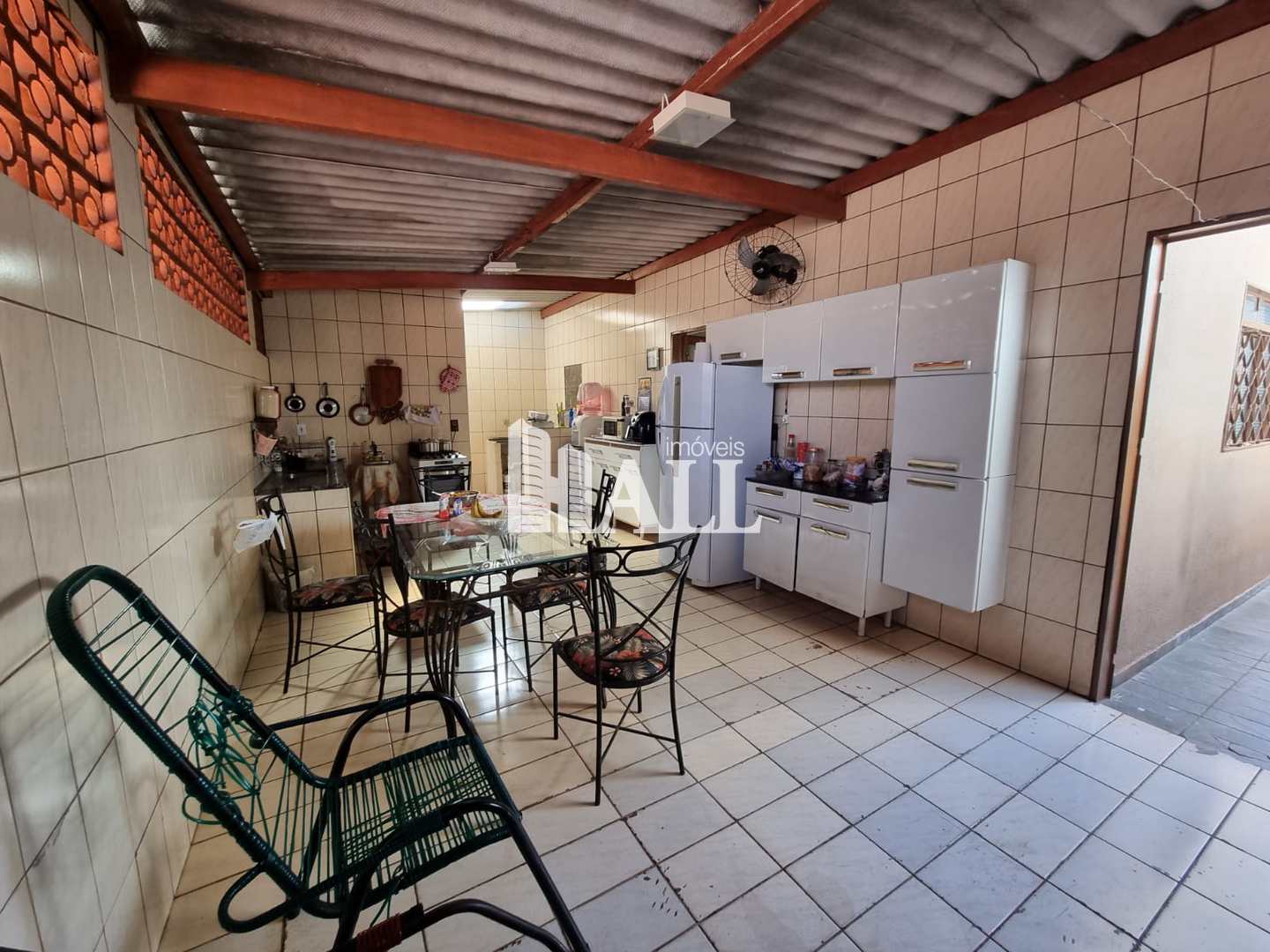 Casa à venda com 3 quartos, 200m² - Foto 11