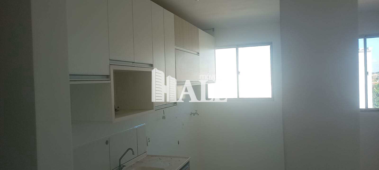 Apartamento à venda com 2 quartos, 45m² - Foto 1