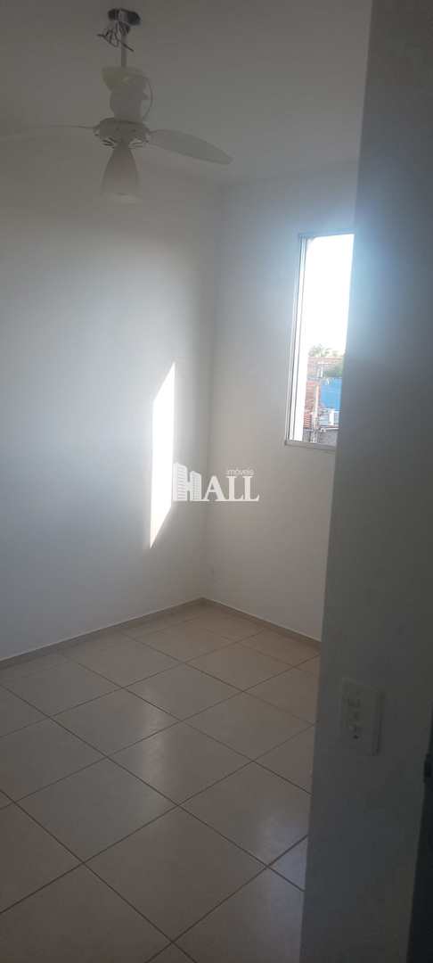 Apartamento à venda com 2 quartos, 45m² - Foto 11