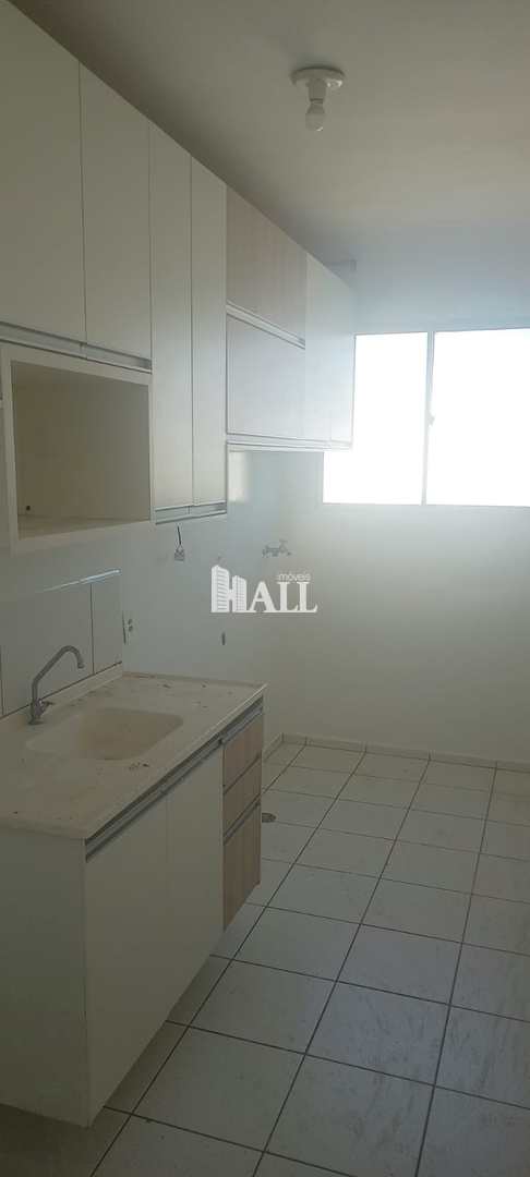 Apartamento à venda com 2 quartos, 45m² - Foto 3