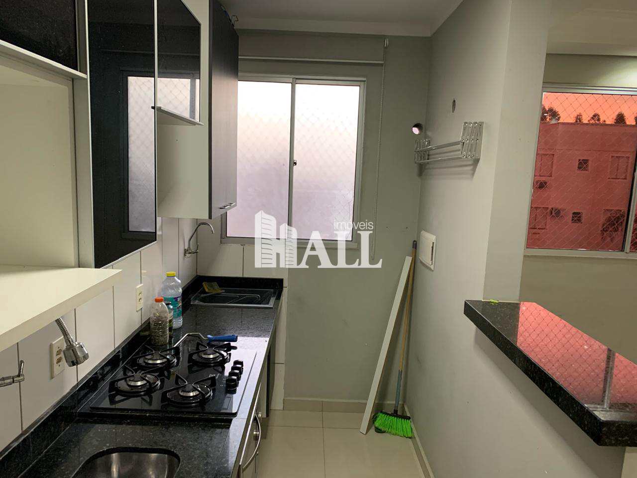 Apartamento à venda com 2 quartos, 52m² - Foto 2