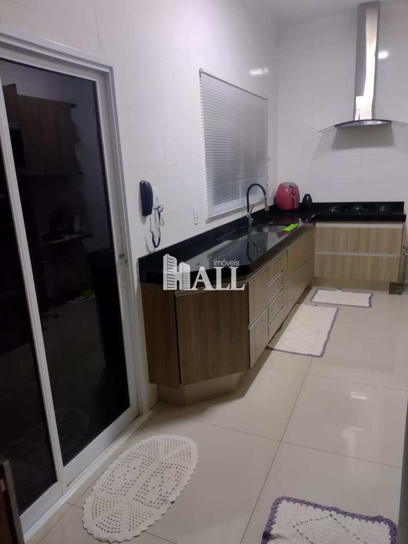 Casa de Condomínio à venda com 3 quartos, 190m² - Foto 5