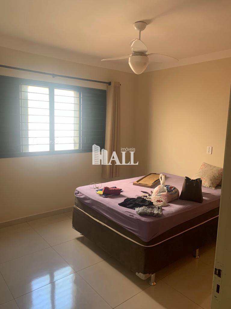 Apartamento à venda com 2 quartos, 80m² - Foto 4