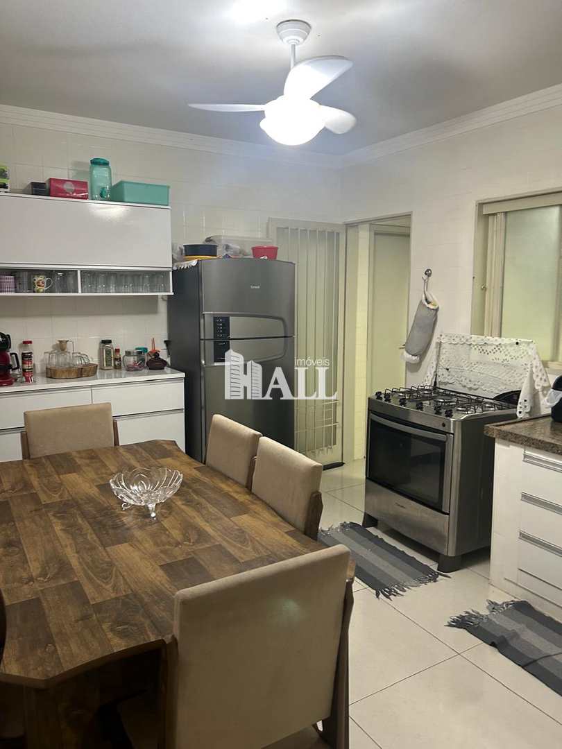 Apartamento à venda com 2 quartos, 80m² - Foto 1