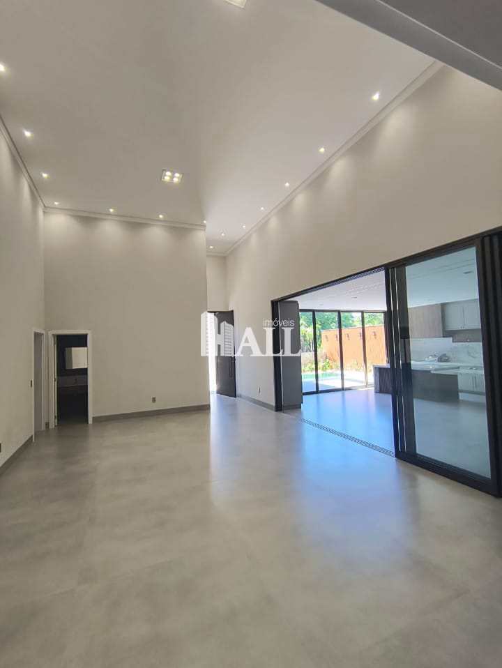 Casa à venda com 3 quartos, 296m² - Foto 8