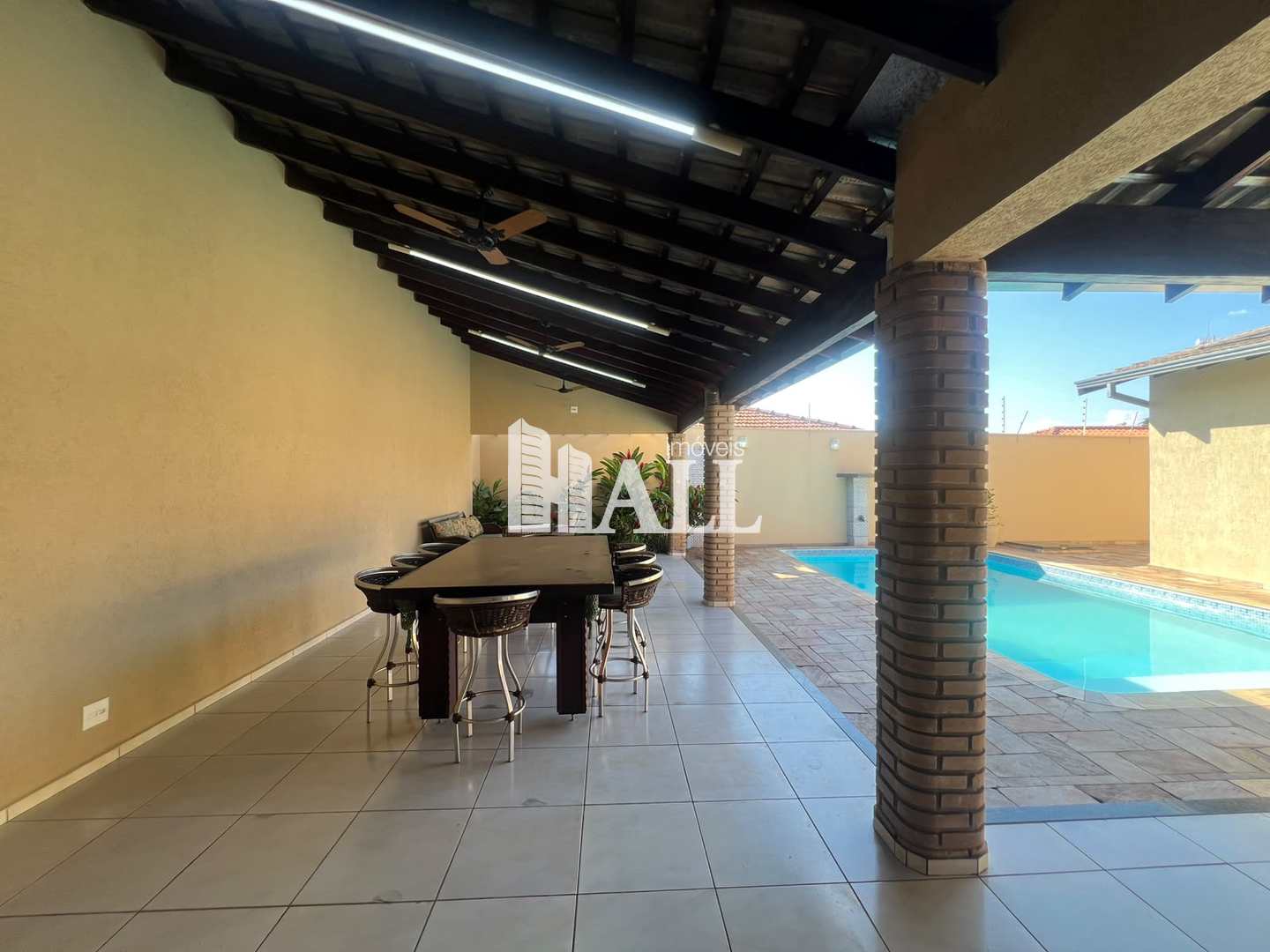 Casa com 3 quartos à venda, 200m² — foto 21 de 30
