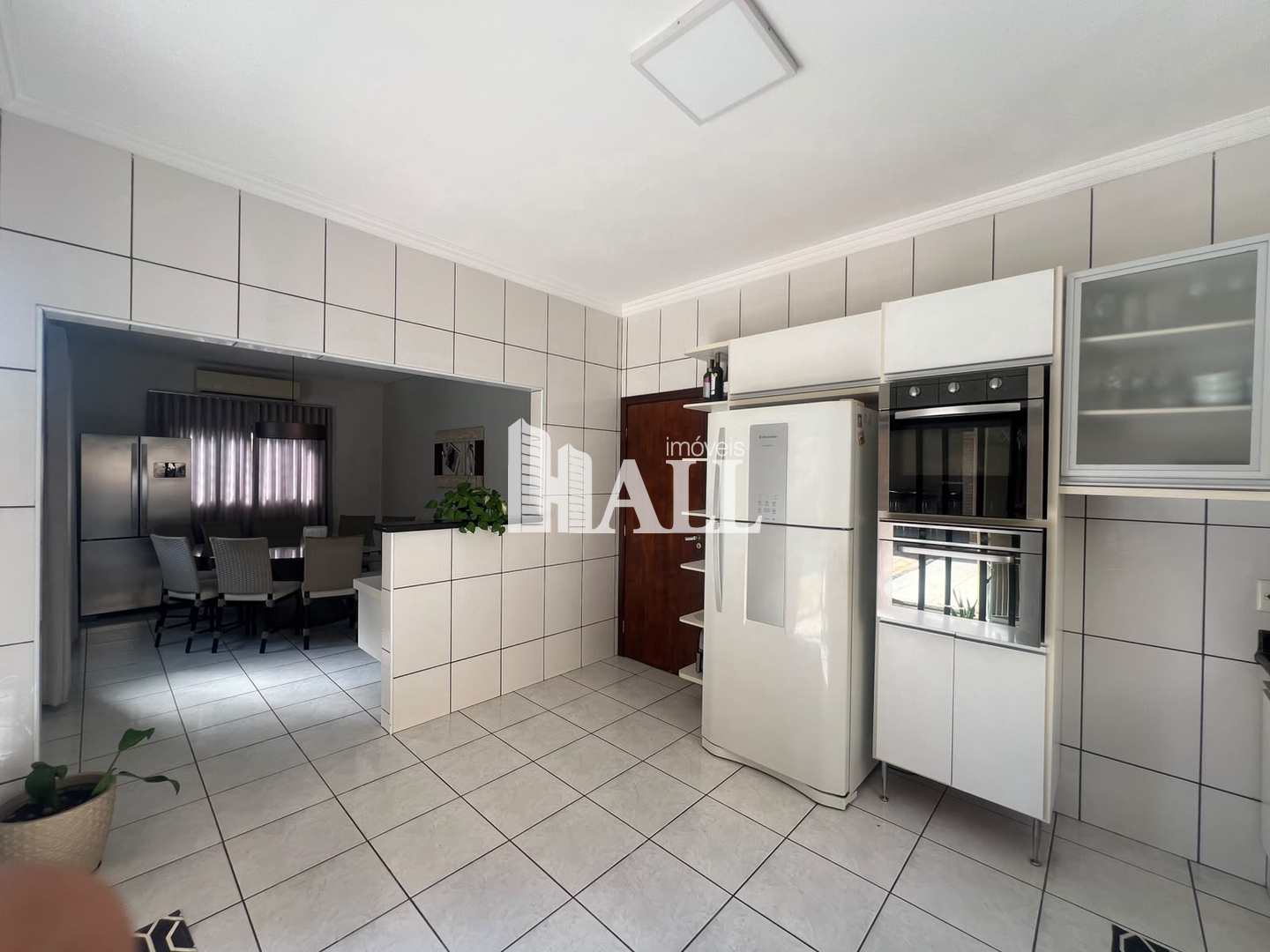 Casa com 3 quartos à venda, 200m² — foto 6 de 30