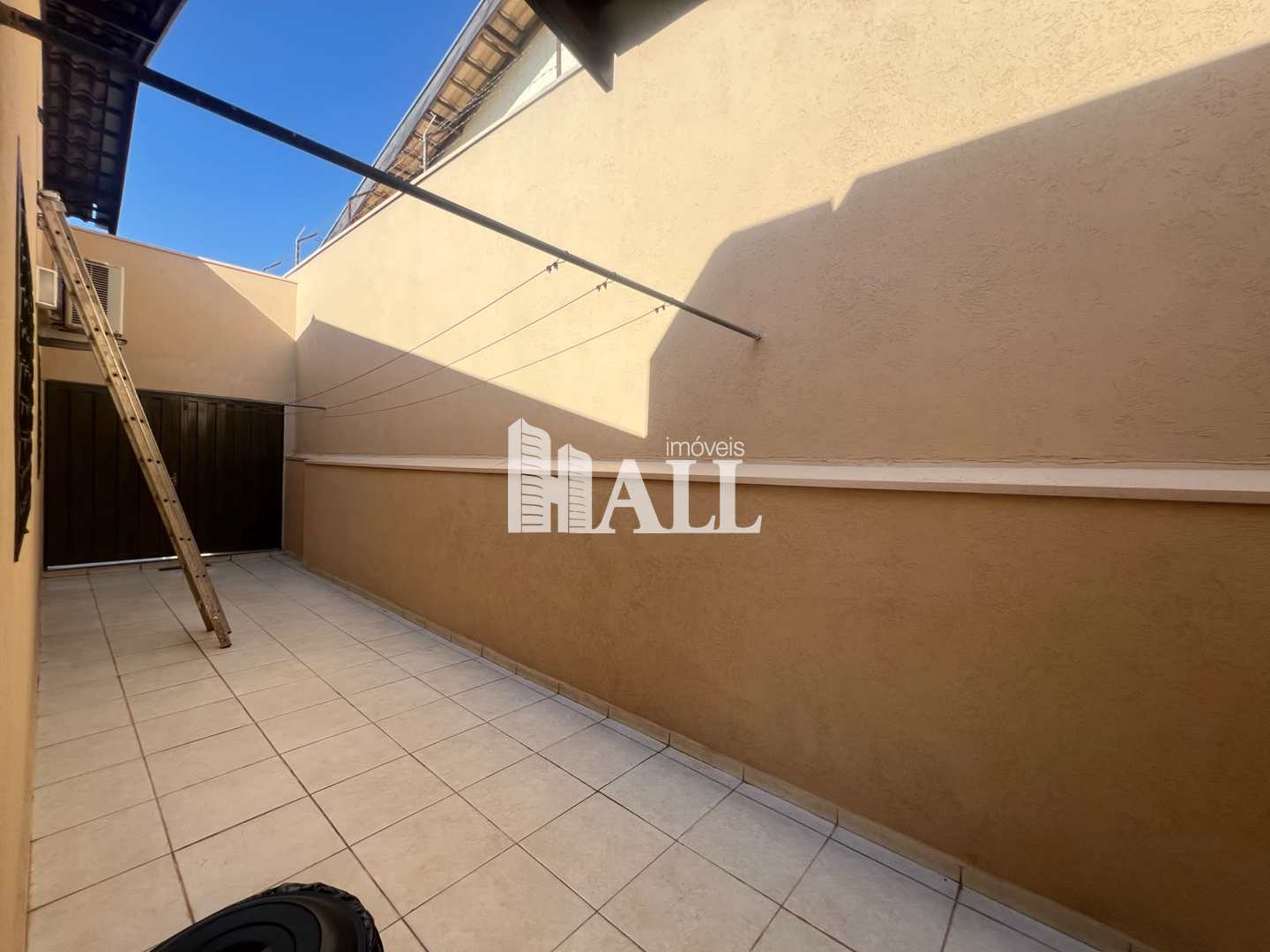 Casa com 3 quartos à venda, 200m² — foto 27 de 30