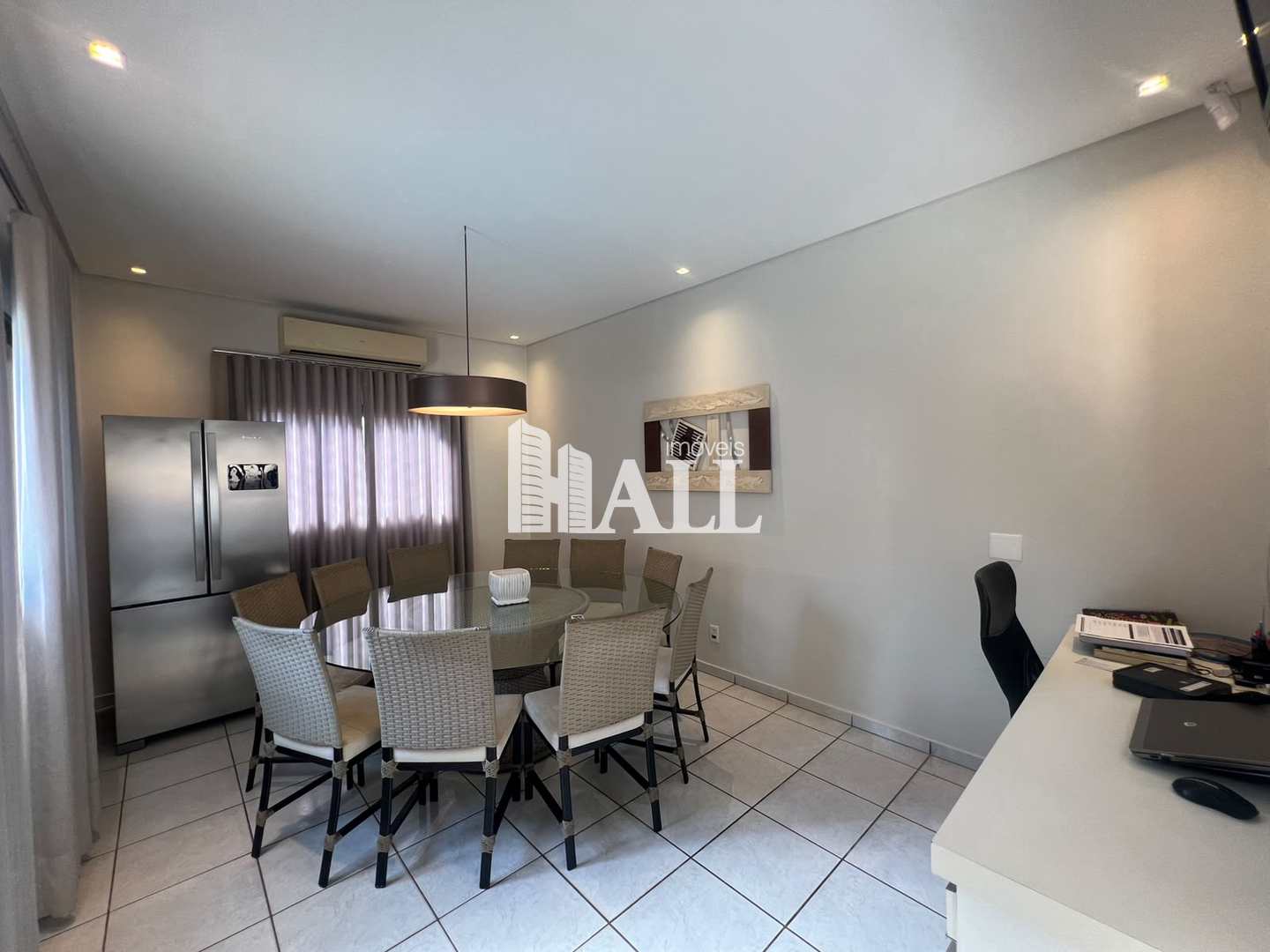 Casa com 3 quartos à venda, 200m² — foto 4 de 30
