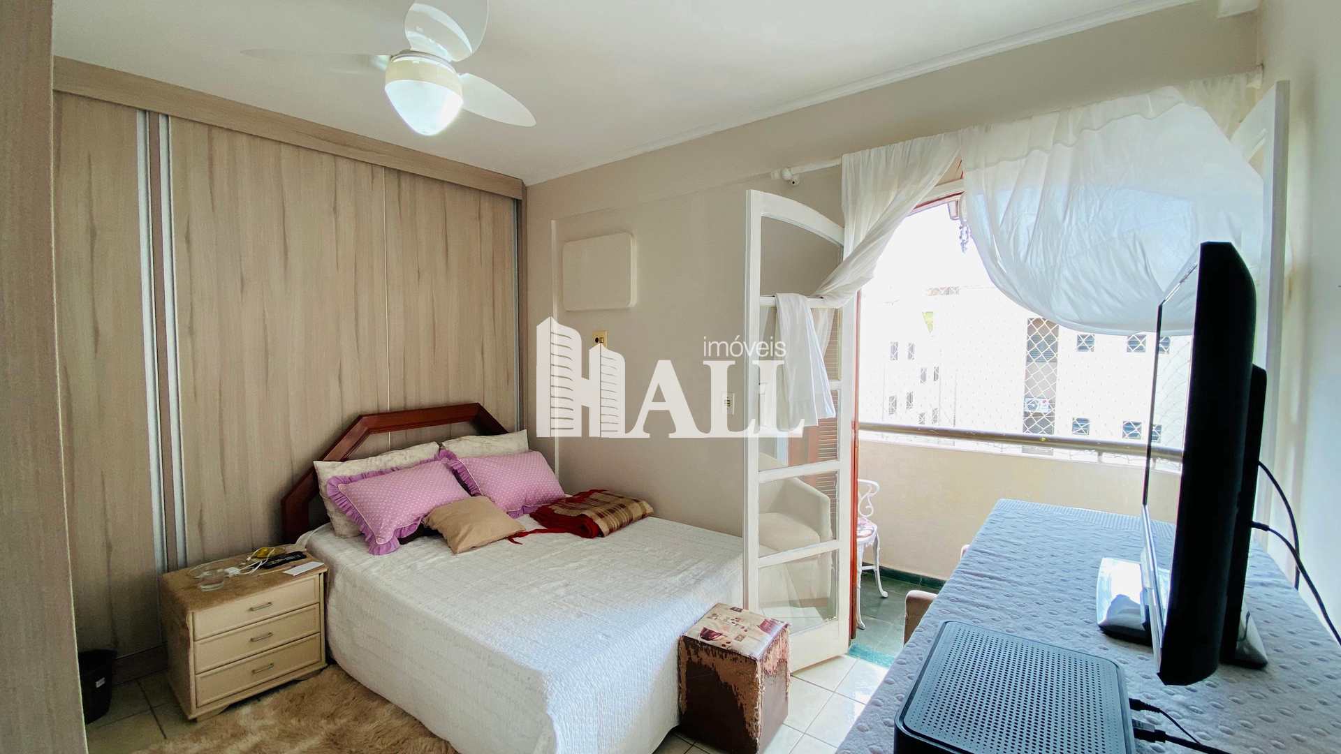 Apartamento à venda com 2 quartos, 62m² - Foto 8