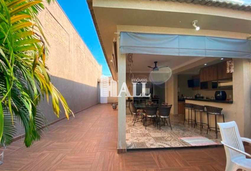 Casa à venda com 3 quartos, 160m² - Foto 9