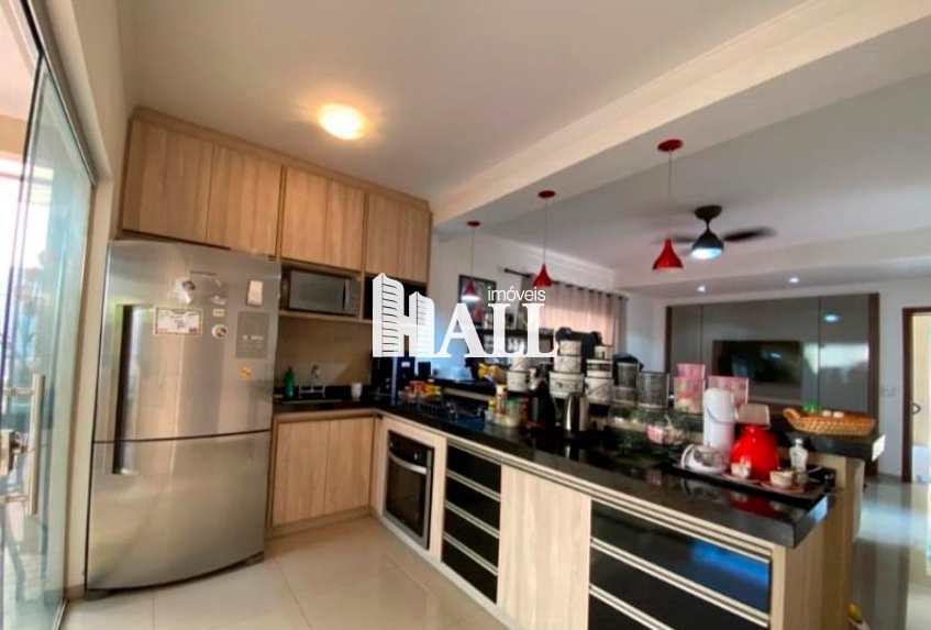 Casa à venda com 3 quartos, 160m² - Foto 14