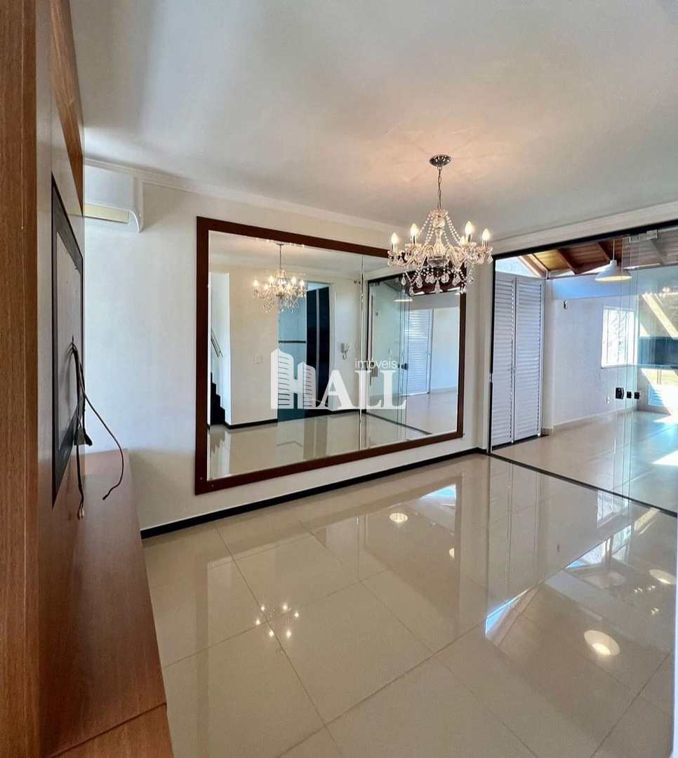 Casa de Condomínio à venda com 3 quartos, 150m² - Foto 2