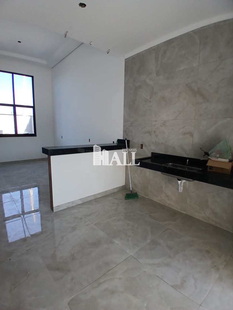 Casa à venda com 2 quartos, 95m² - Foto 11