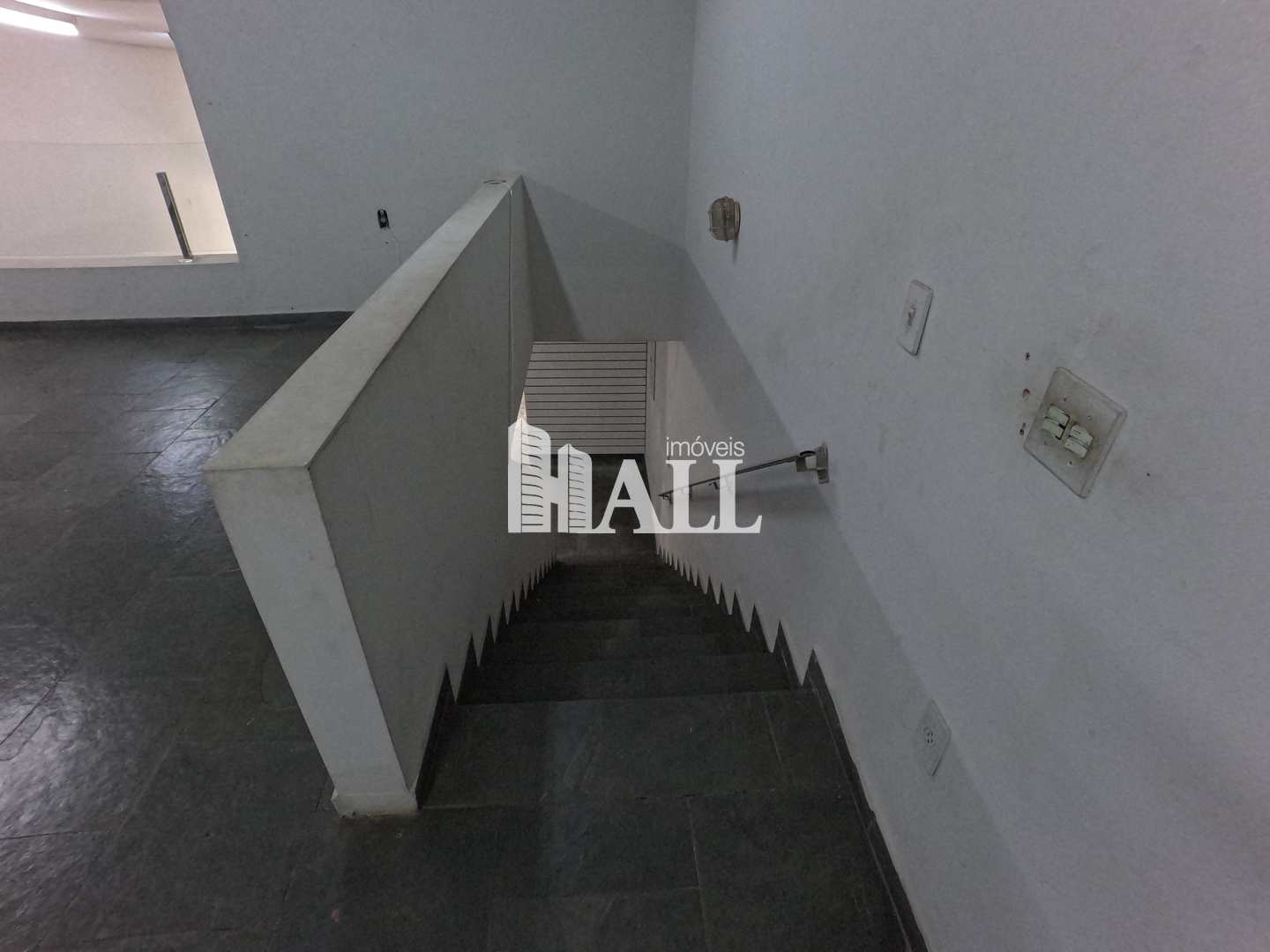 Prédio Inteiro à venda com 2 quartos, 270m² - Foto 5