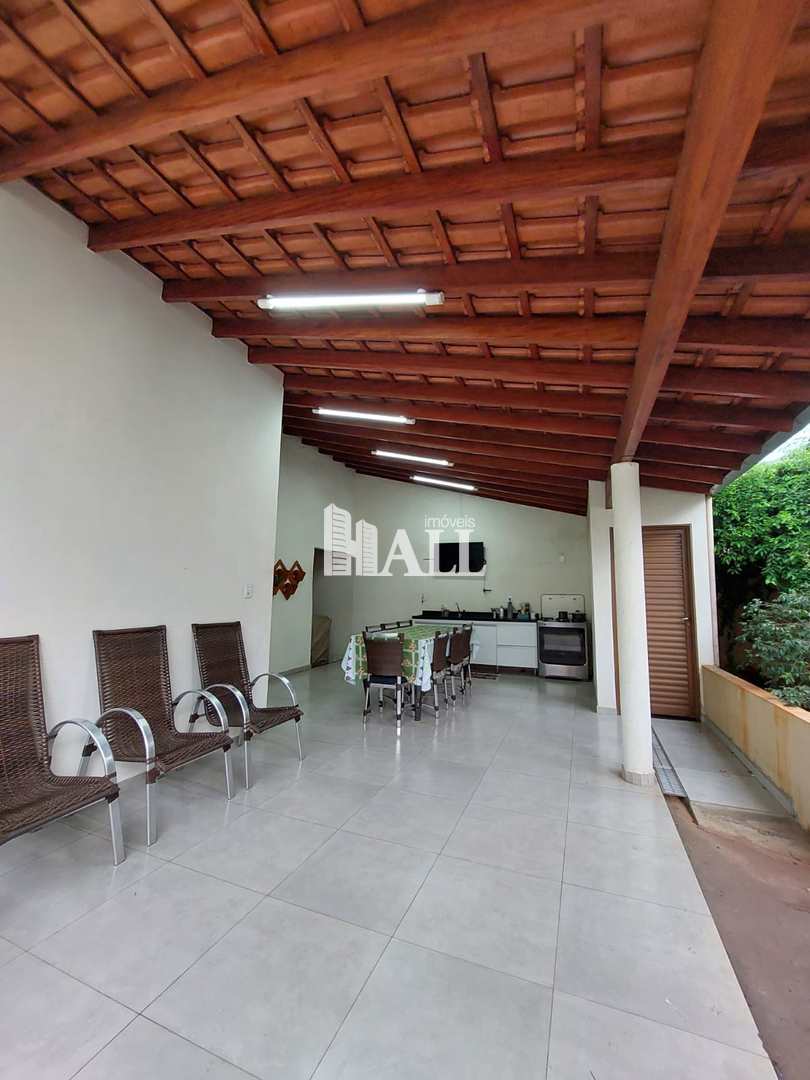 Casa à venda com 3 quartos, 275m² - Foto 11