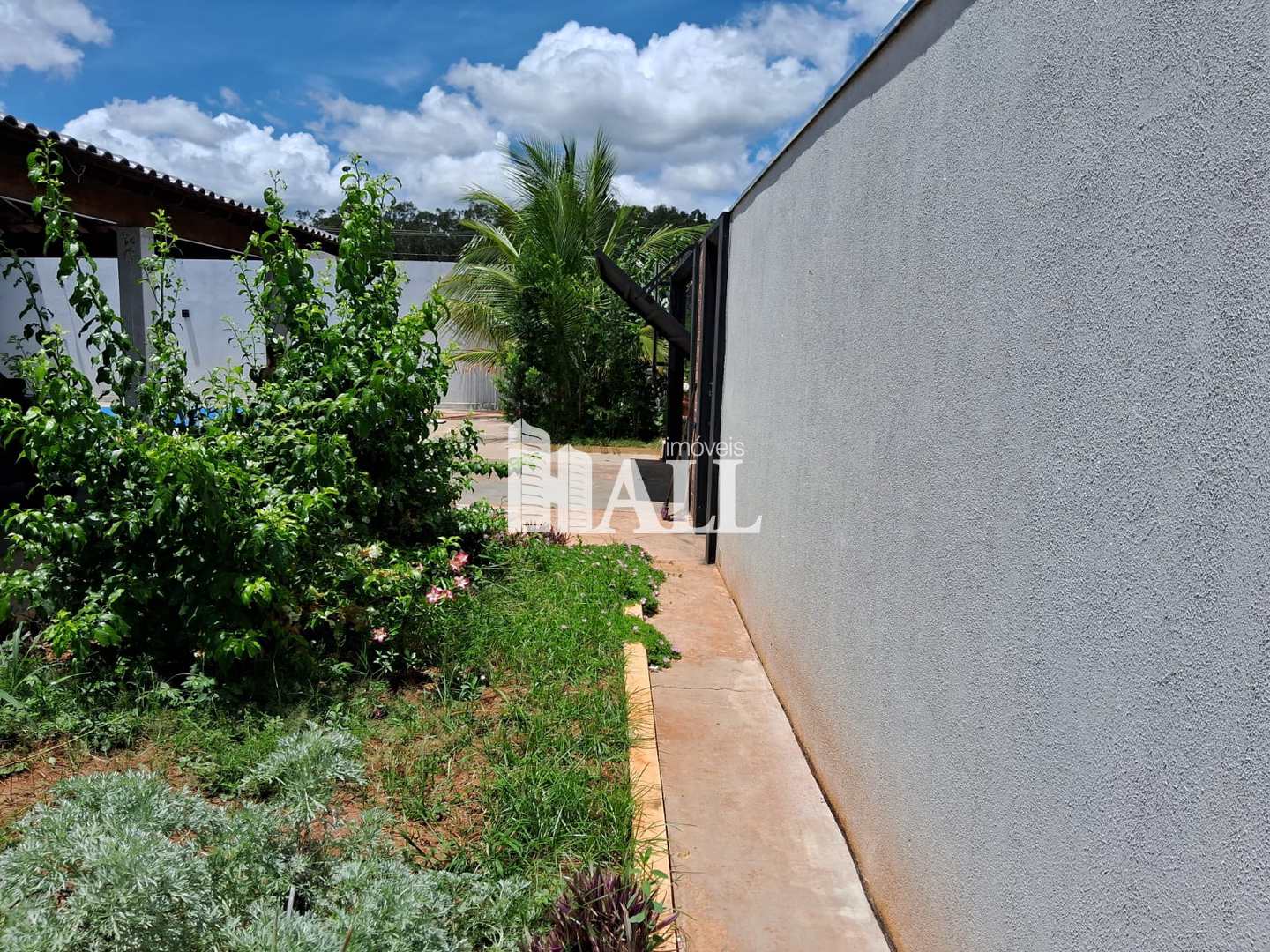 Casa à venda com 2 quartos, 80m² - Foto 9