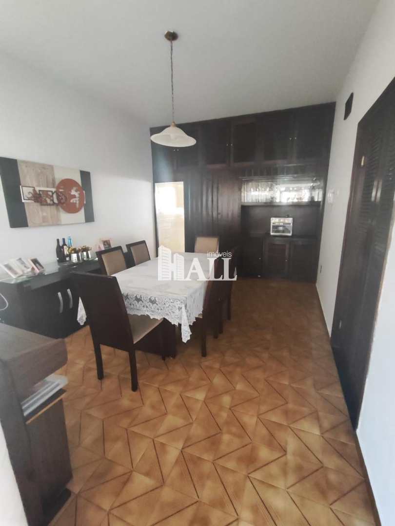 Casa à venda com 3 quartos, 190m² - Foto 4