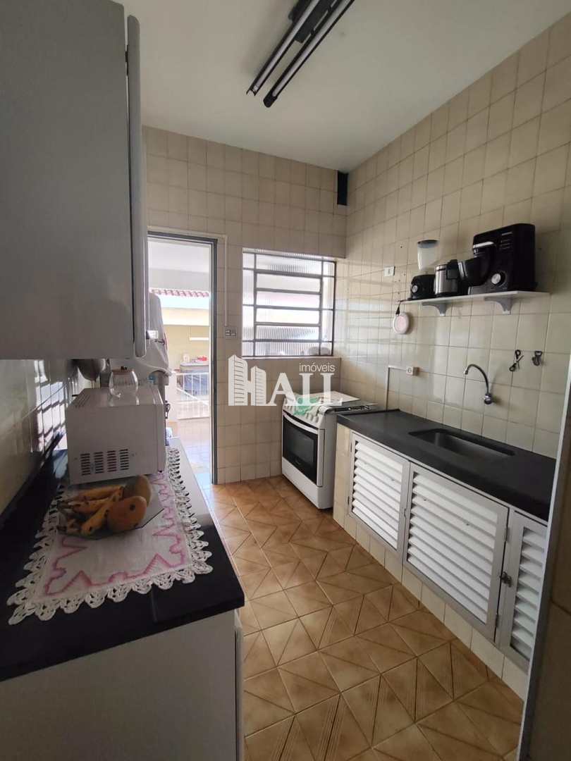 Casa à venda com 3 quartos, 190m² - Foto 3