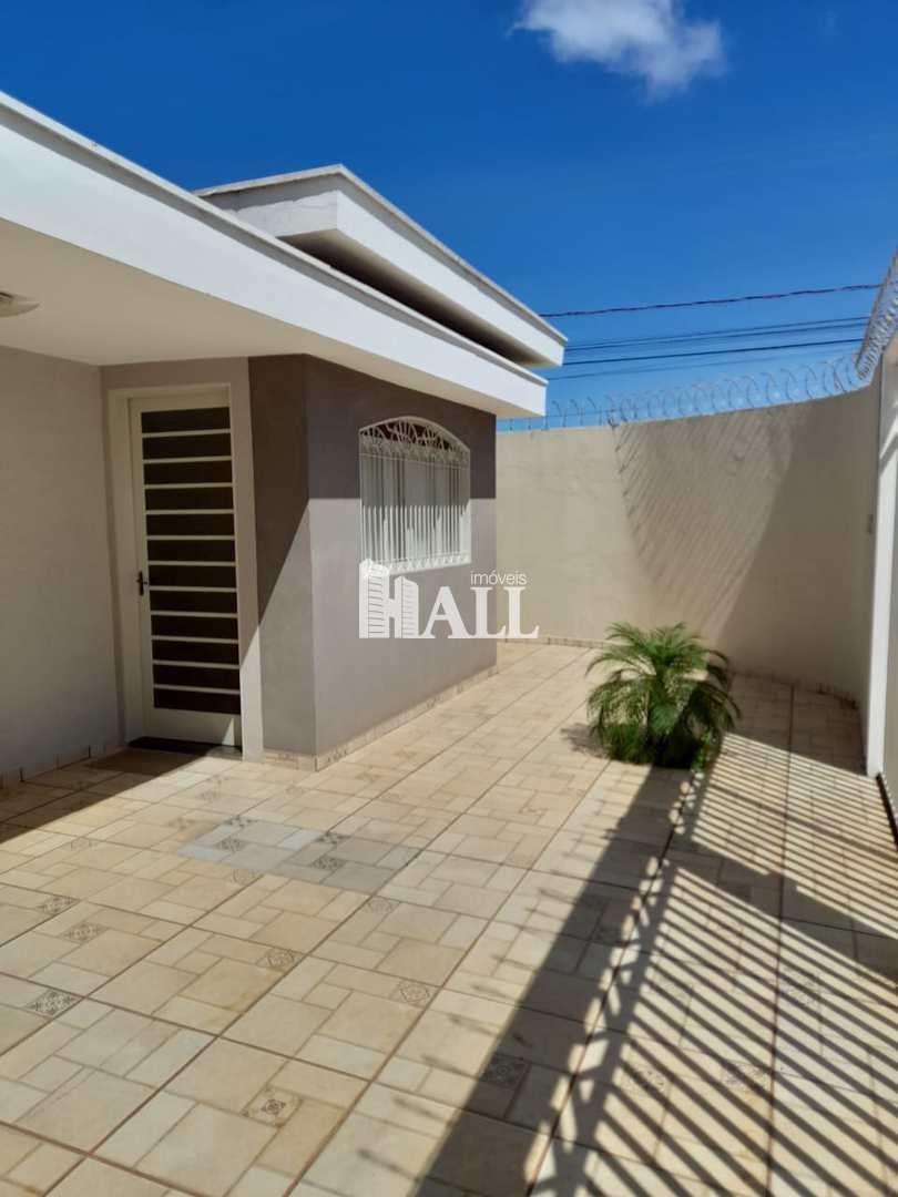 Casa à venda com 3 quartos, 170m² - Foto 1