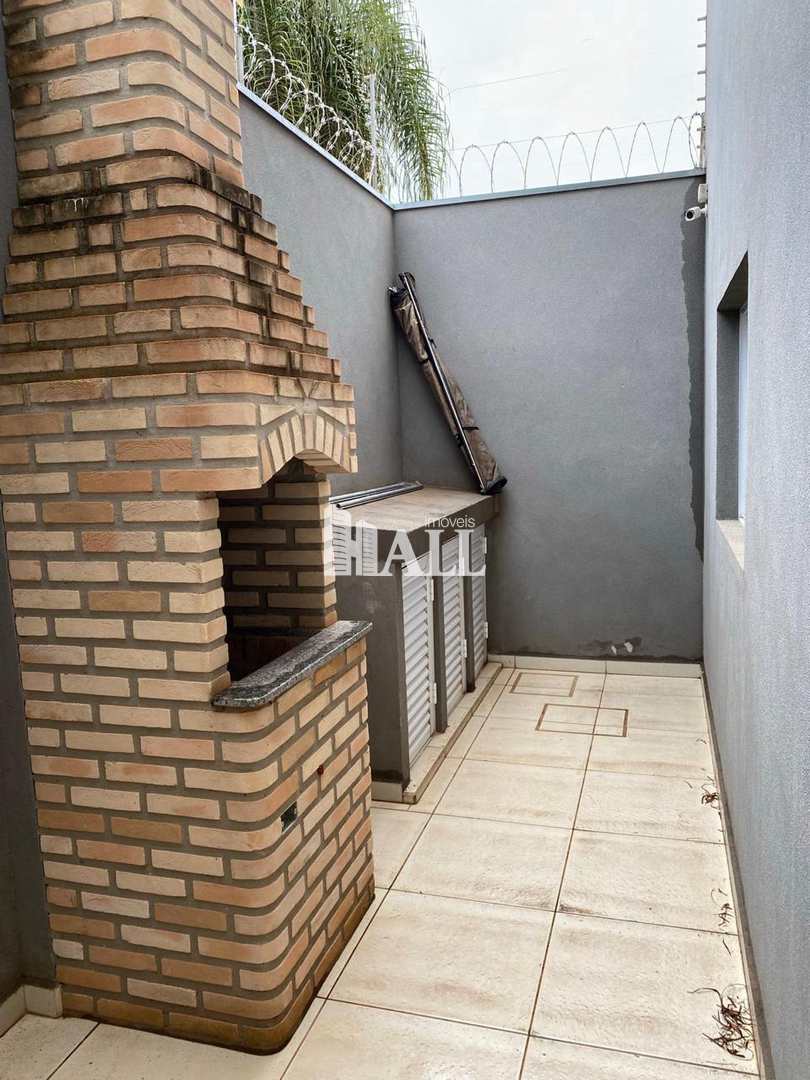 Sobrado à venda com 2 quartos, 229m² - Foto 23