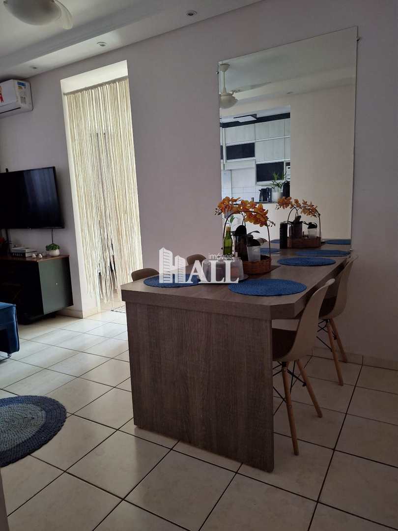 Apartamento à venda com 2 quartos, 45m² - Foto 2