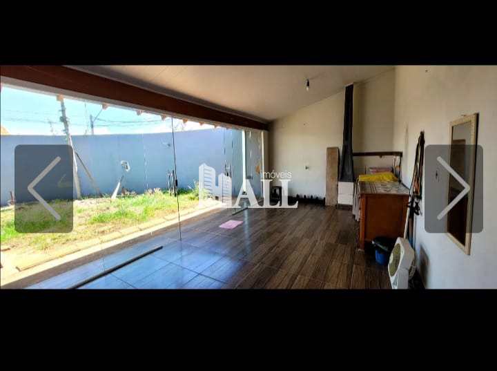 Casa à venda com 2 quartos, 90m² - Foto 10