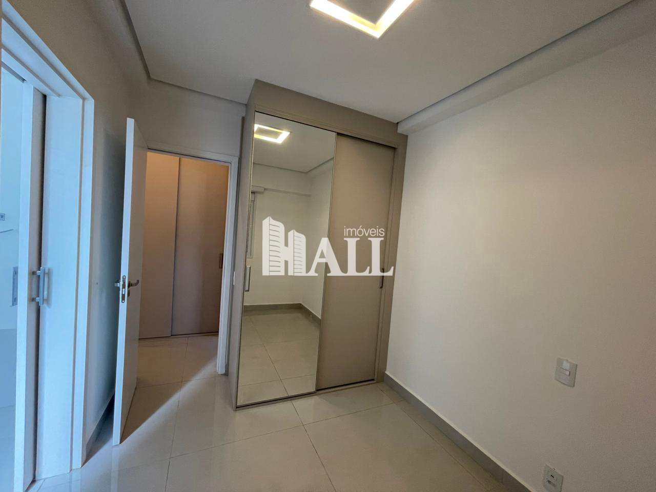 Apartamento à venda com 3 quartos, 81m² - Foto 27