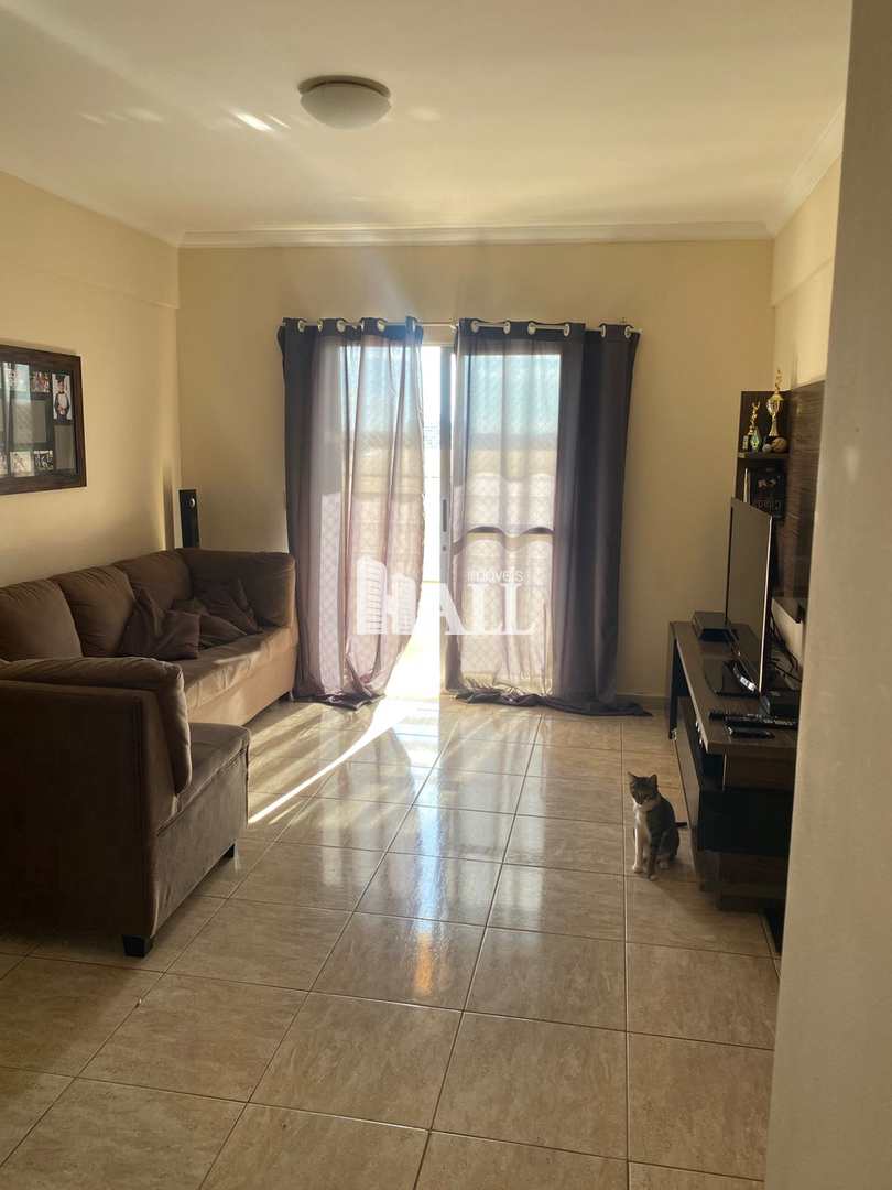 Apartamento à venda com 2 quartos, 82m² - Foto 2