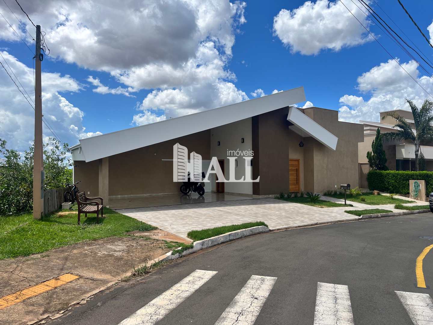 Casa de Condomínio à venda com 4 quartos, 300m² - Foto 49