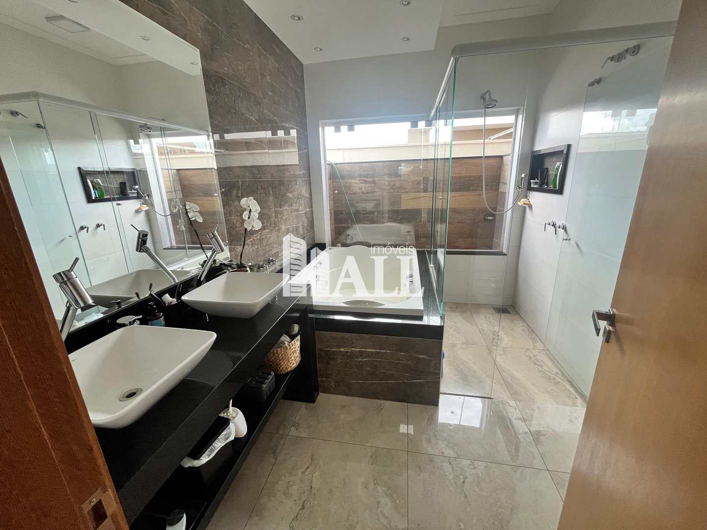 Casa de Condomínio à venda com 4 quartos, 300m² - Foto 23
