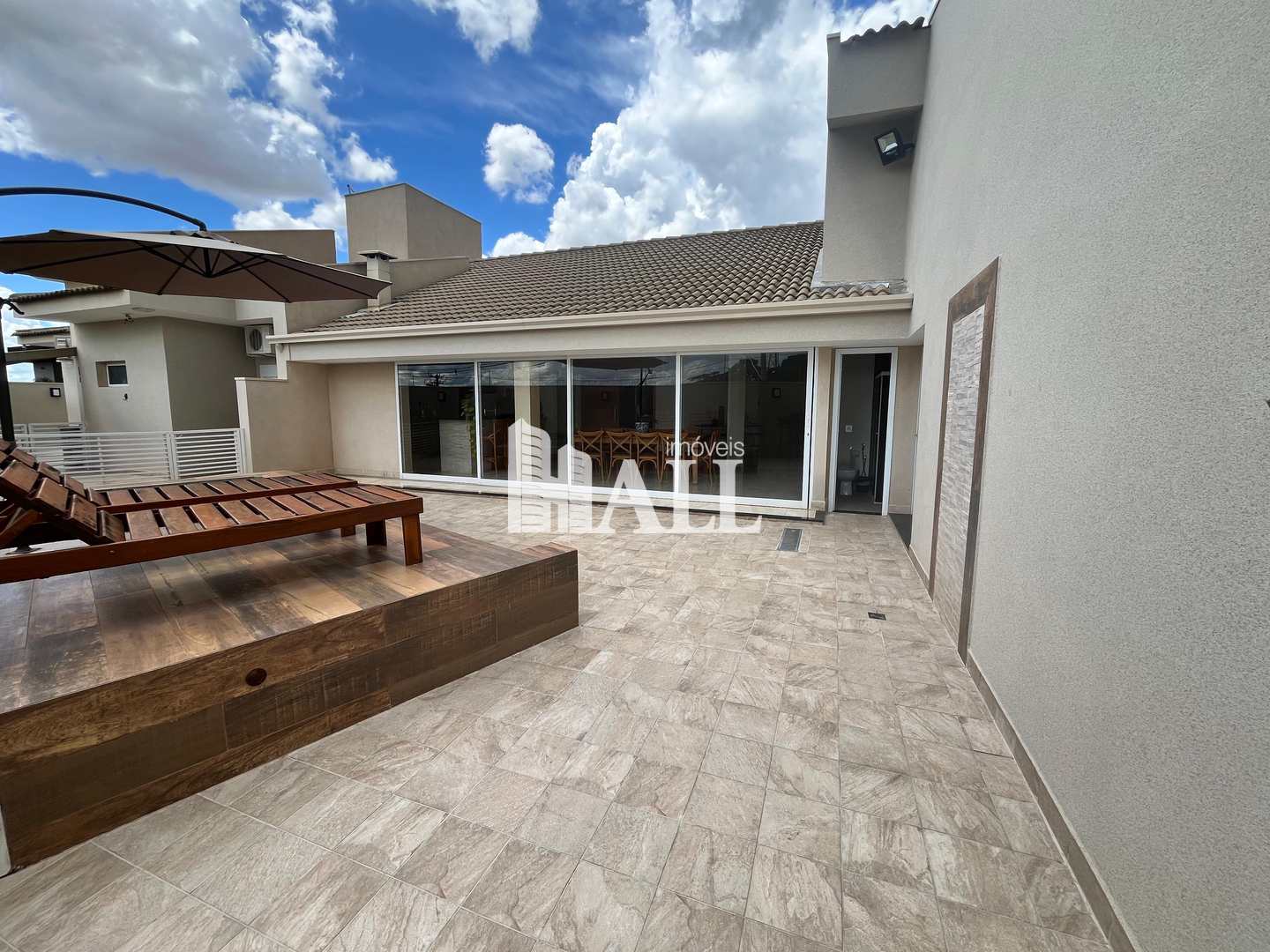 Casa de Condomínio à venda com 4 quartos, 300m² - Foto 30