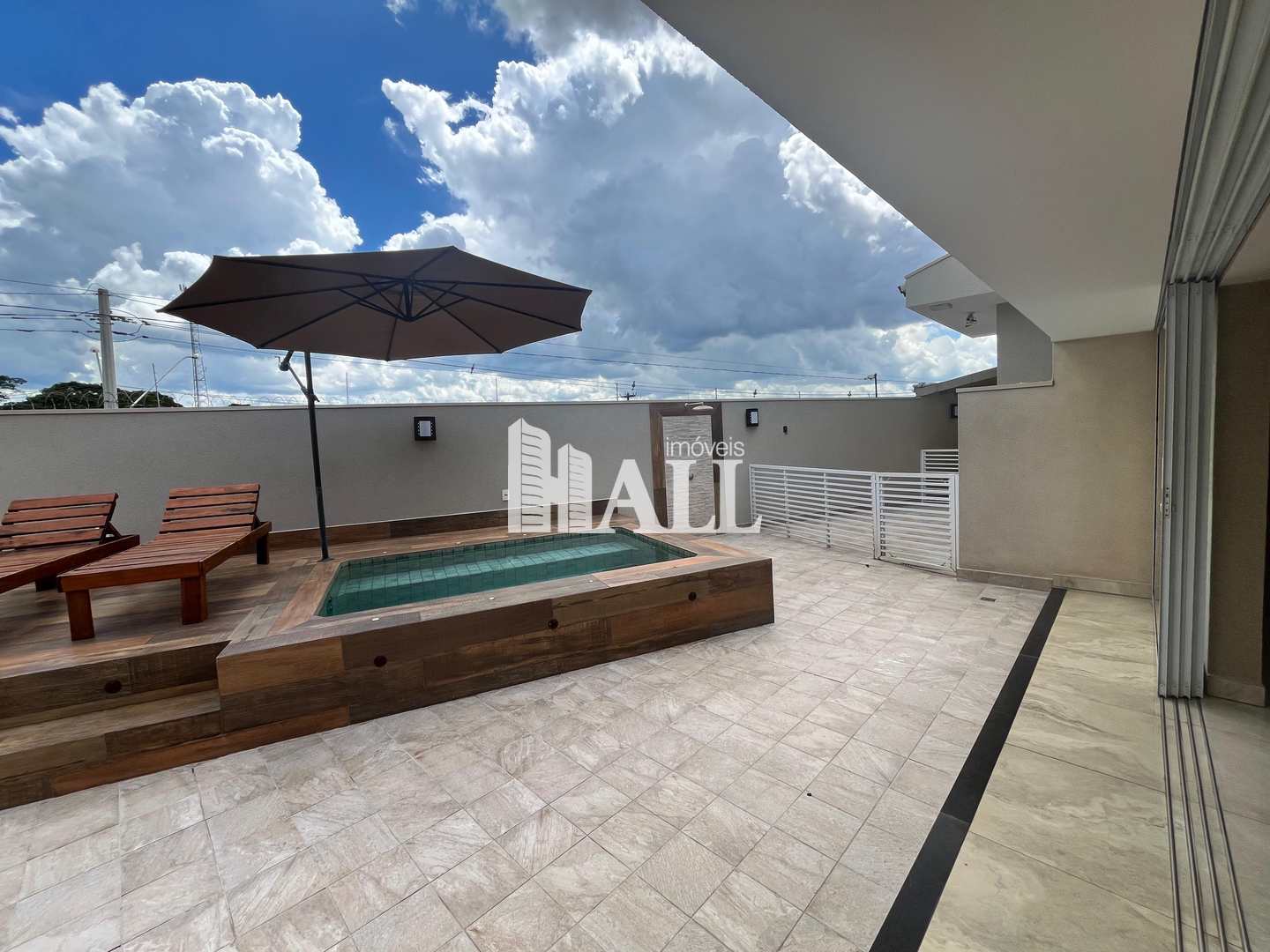 Casa de Condomínio à venda com 4 quartos, 300m² - Foto 38