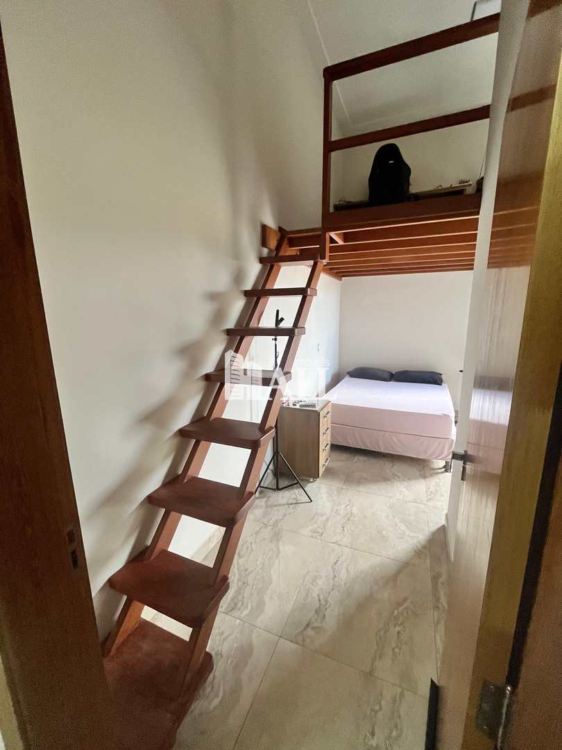 Casa de Condomínio à venda com 4 quartos, 300m² - Foto 13