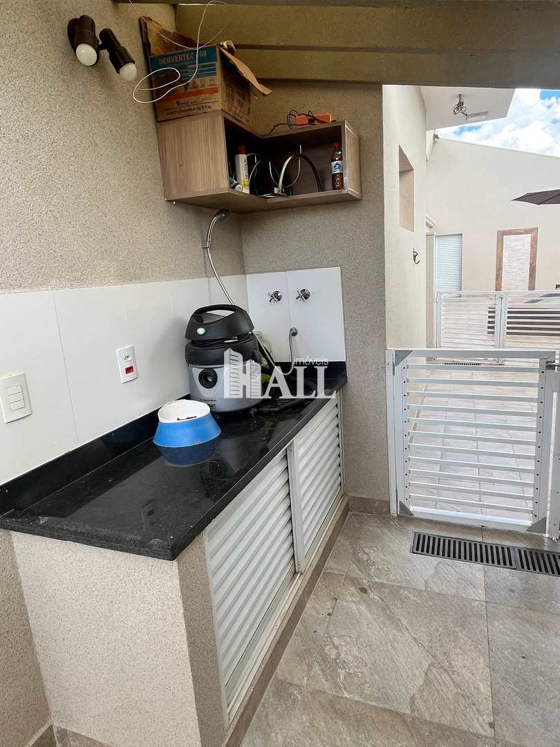 Casa de Condomínio à venda com 4 quartos, 300m² - Foto 22