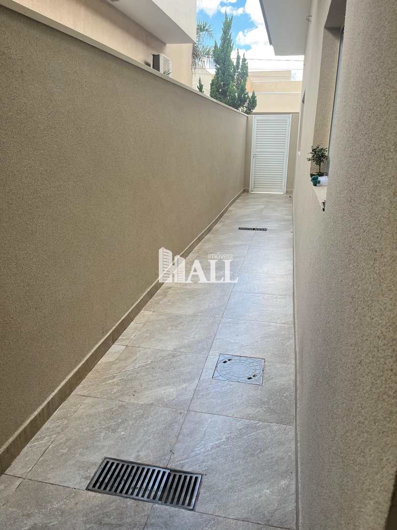 Casa de Condomínio à venda com 4 quartos, 300m² - Foto 43