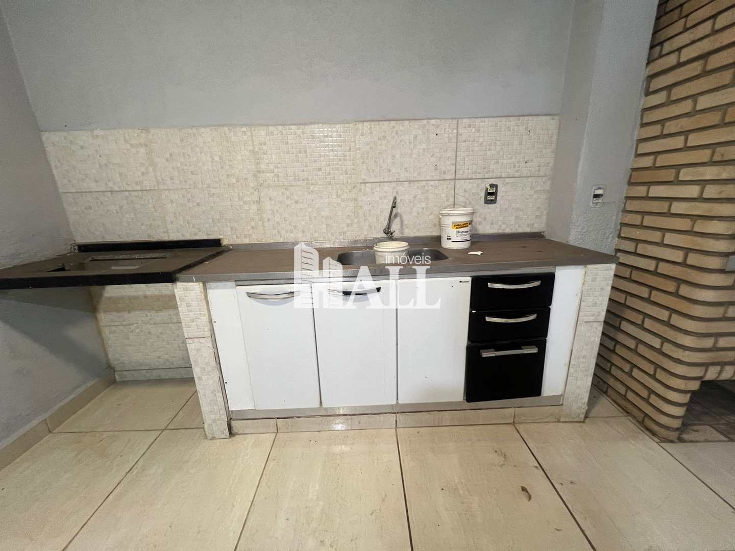 Casa à venda com 4 quartos, 200m² - Foto 16