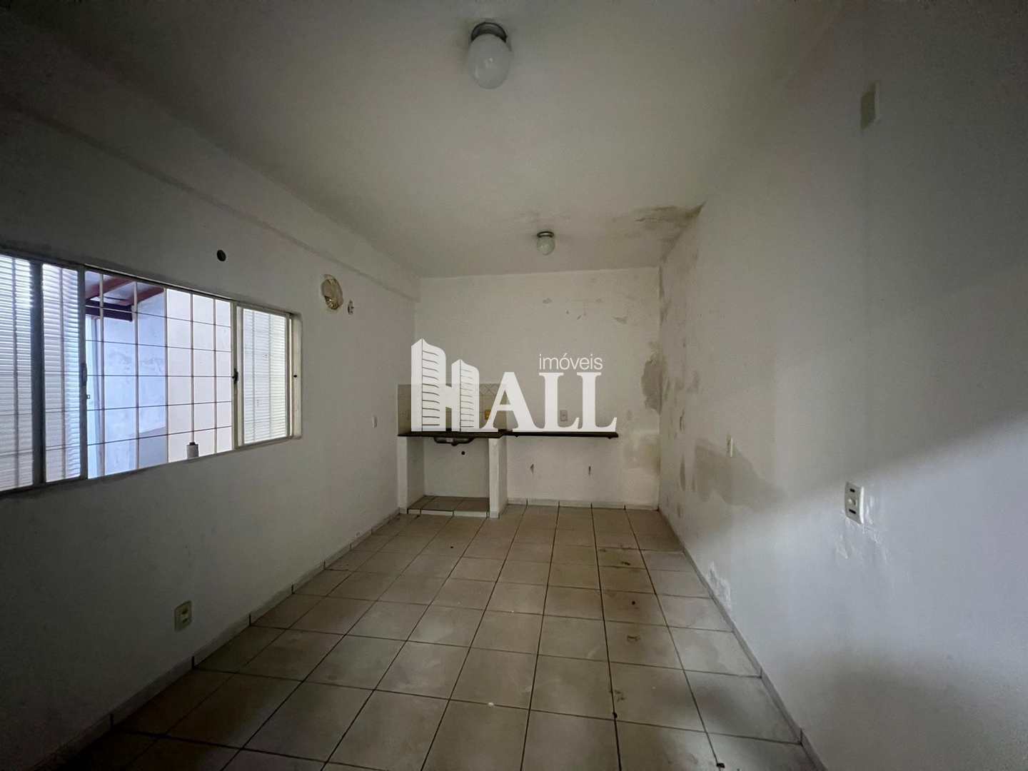 Casa à venda com 4 quartos, 200m² - Foto 18