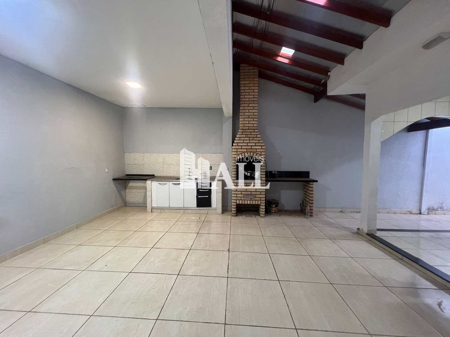 Casa à venda com 4 quartos, 200m² - Foto 19