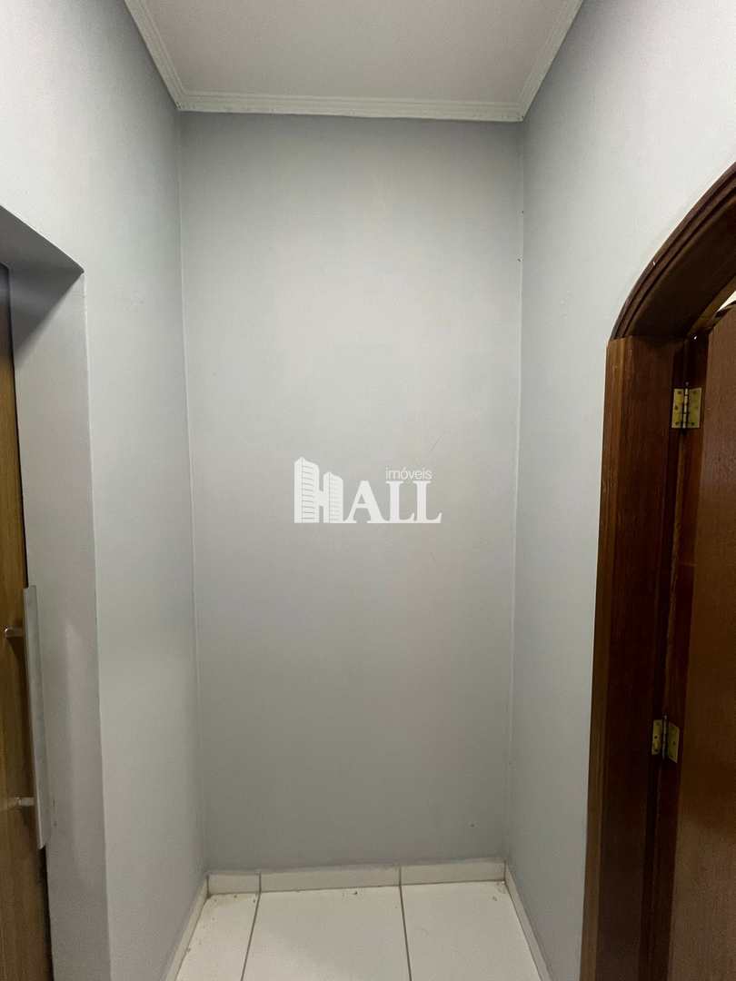 Casa à venda com 4 quartos, 200m² - Foto 10