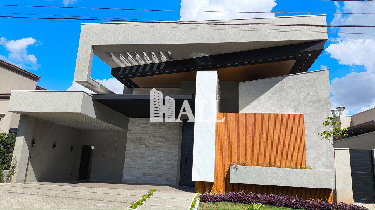 Casa de Condomínio à venda com 4 quartos, 285m² - Foto 1
