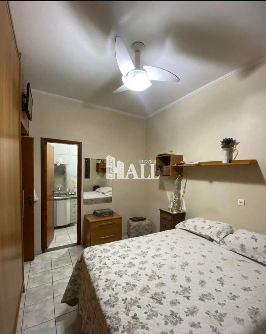 Casa à venda com 3 quartos, 132m² - Foto 13