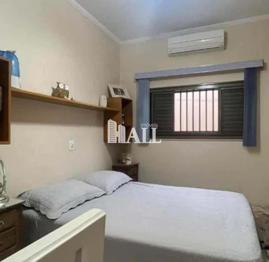 Casa à venda com 3 quartos, 132m² - Foto 16