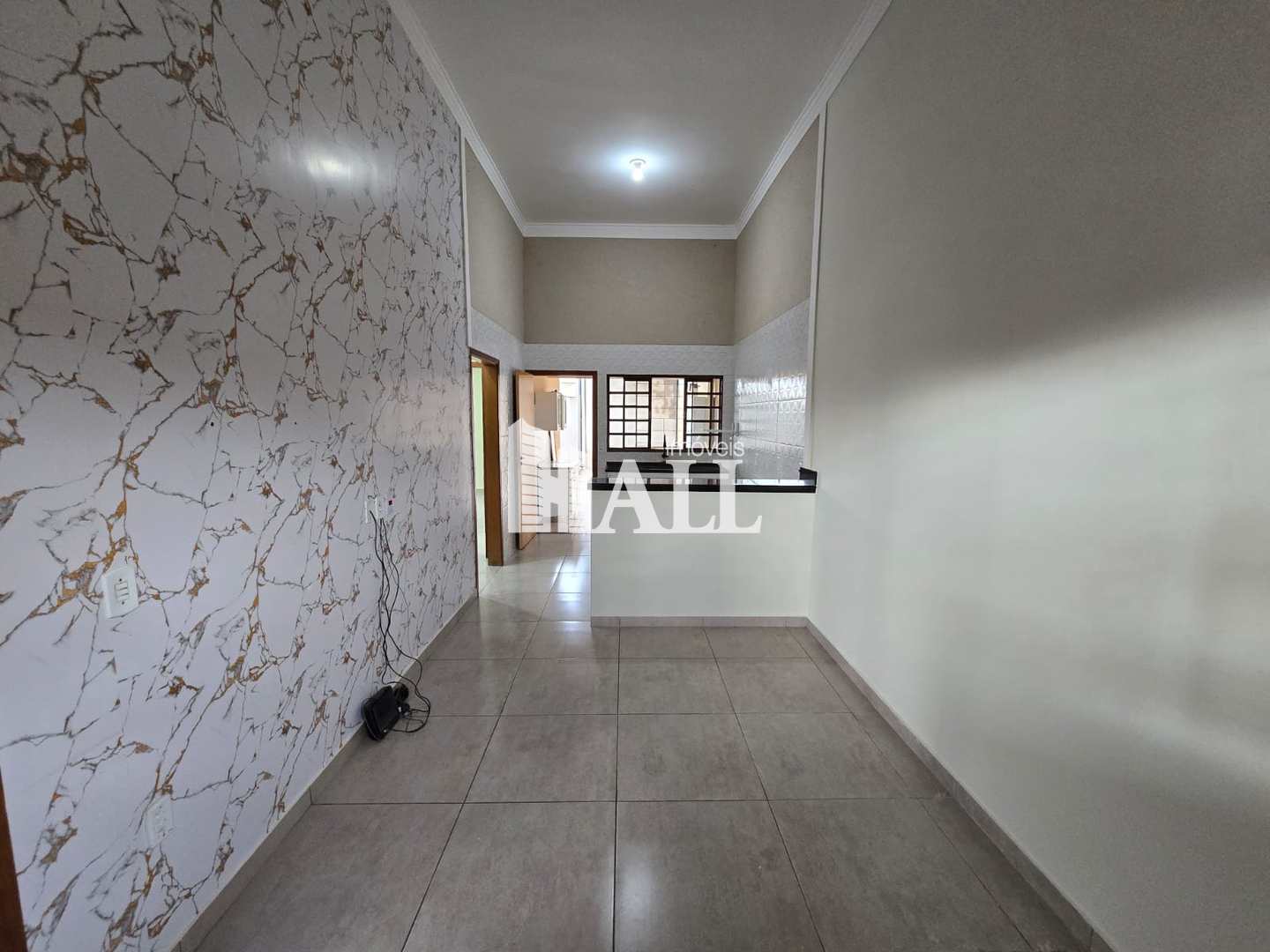 Casa à venda com 2 quartos, 115m² - Foto 2