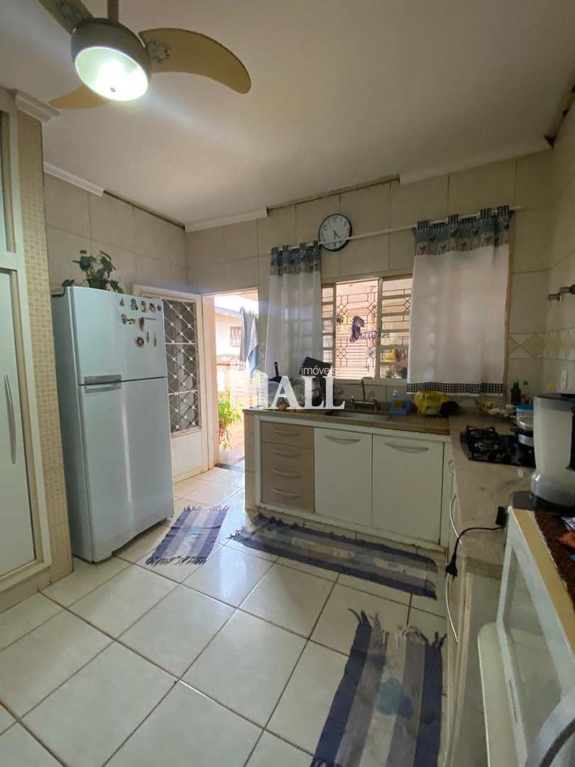 Casa à venda com 3 quartos, 476m² - Foto 6