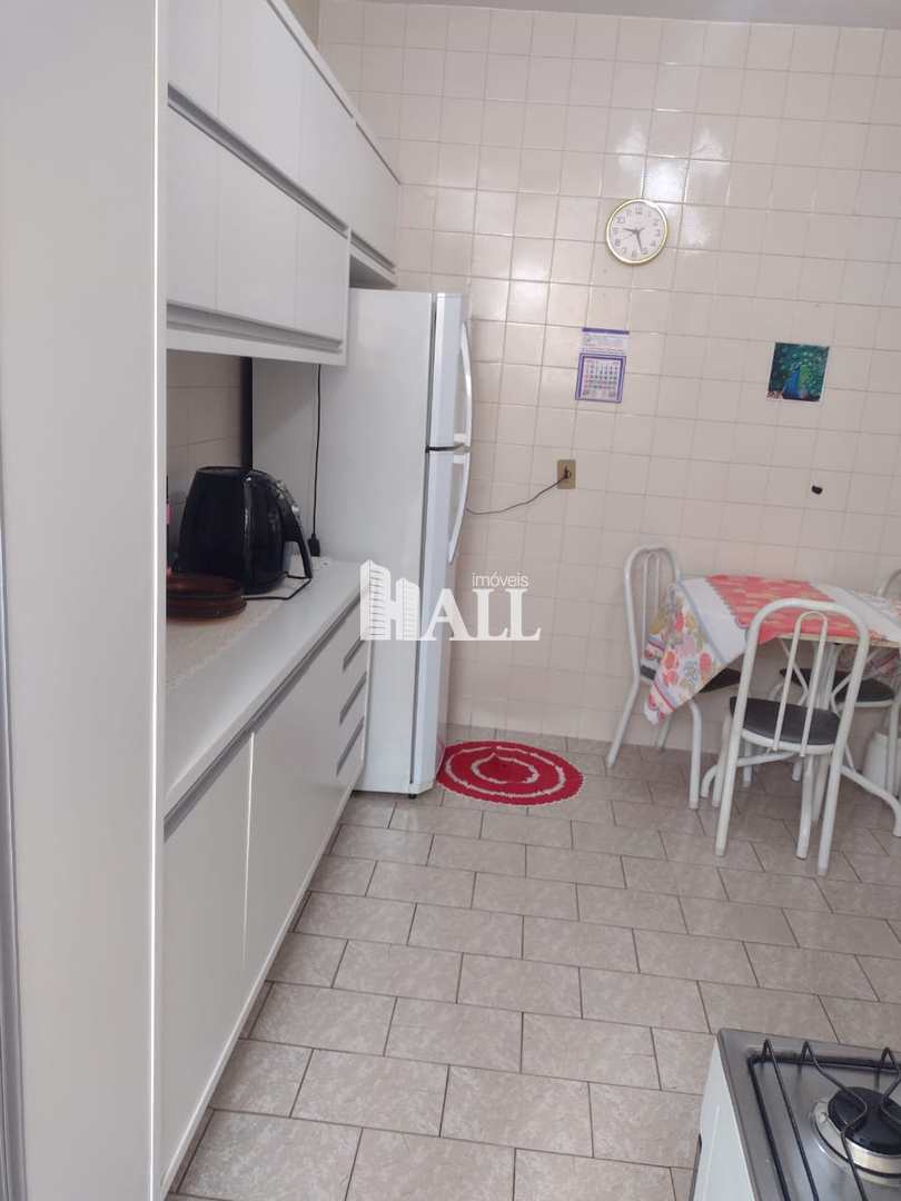 Apartamento à venda com 2 quartos, 84m² - Foto 2